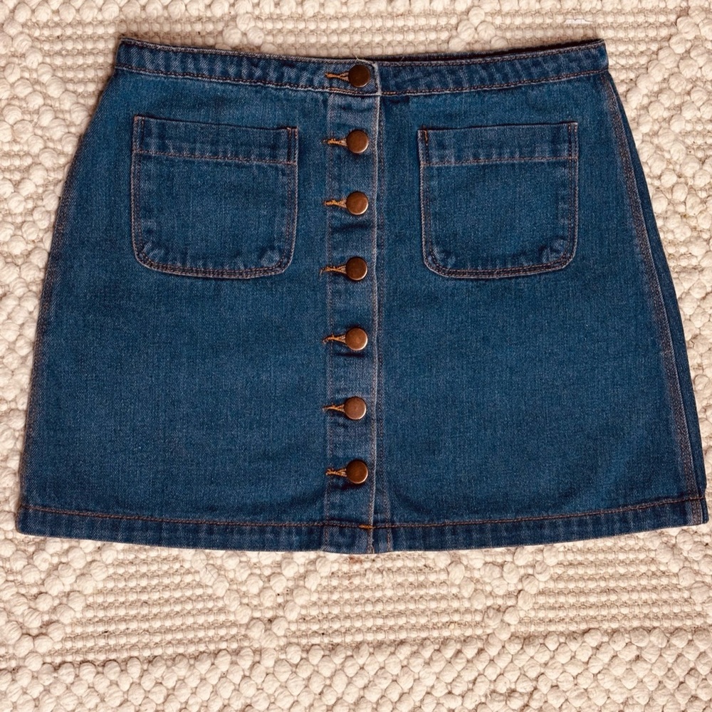 Vintage 90’s Blue Denim Mini Skirt w/ Copper Buttons - Excellent Condition